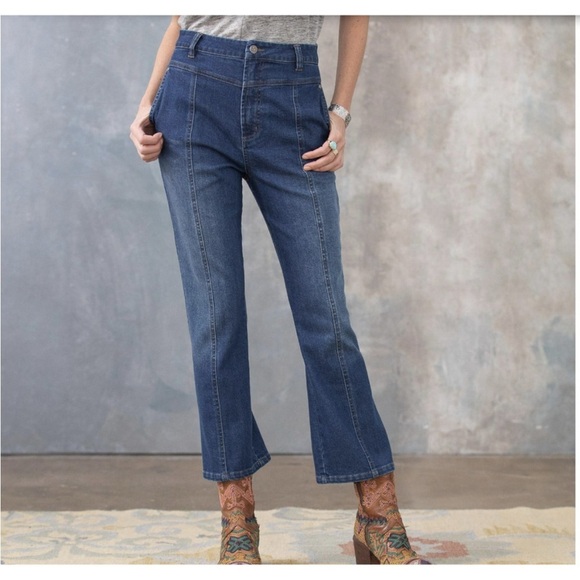 Sundance Peyton Jeans Women's Size 26 Front Seams Ankle Crop Kick Flare Denim - Picture 2 of 8